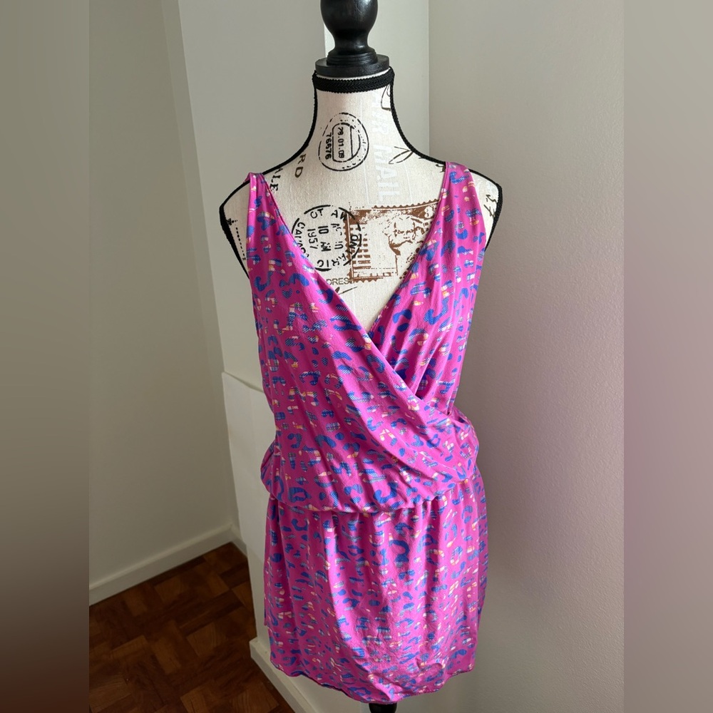 Amanda Uprichard 100% Silk mini Dress SIZE M 

Great condition